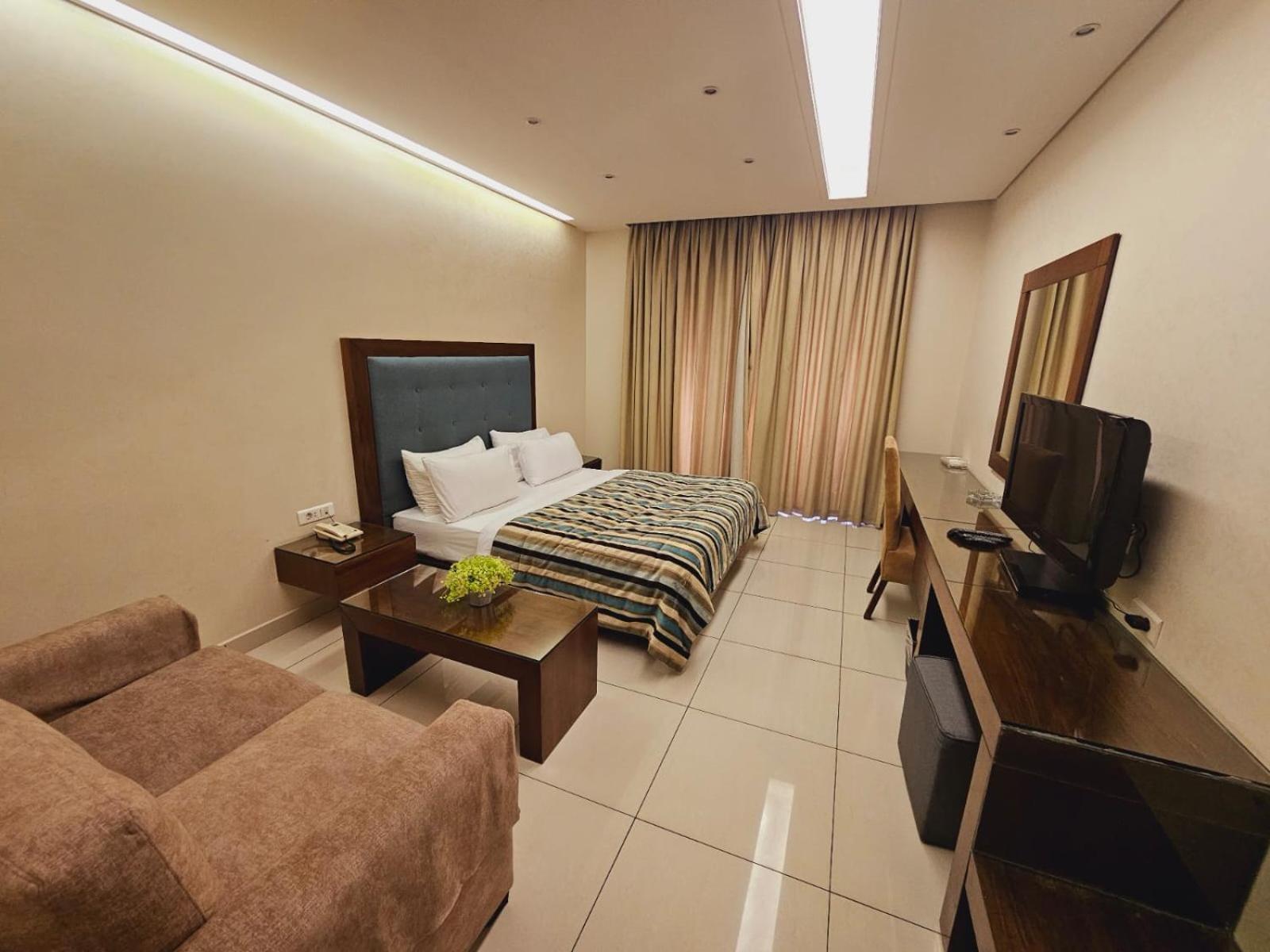 Verdun Suites Hotel Beirut Bagian luar foto