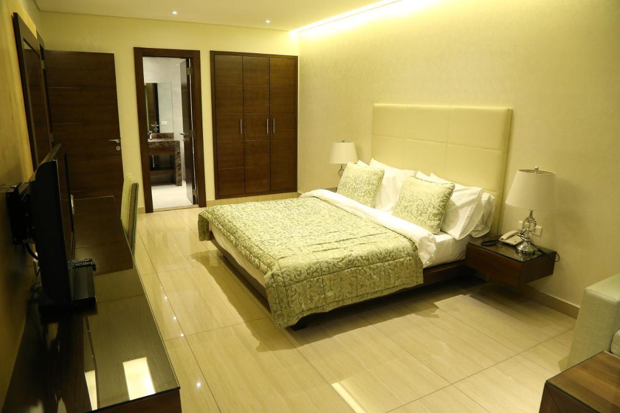 Verdun Suites Hotel Beirut Bagian luar foto