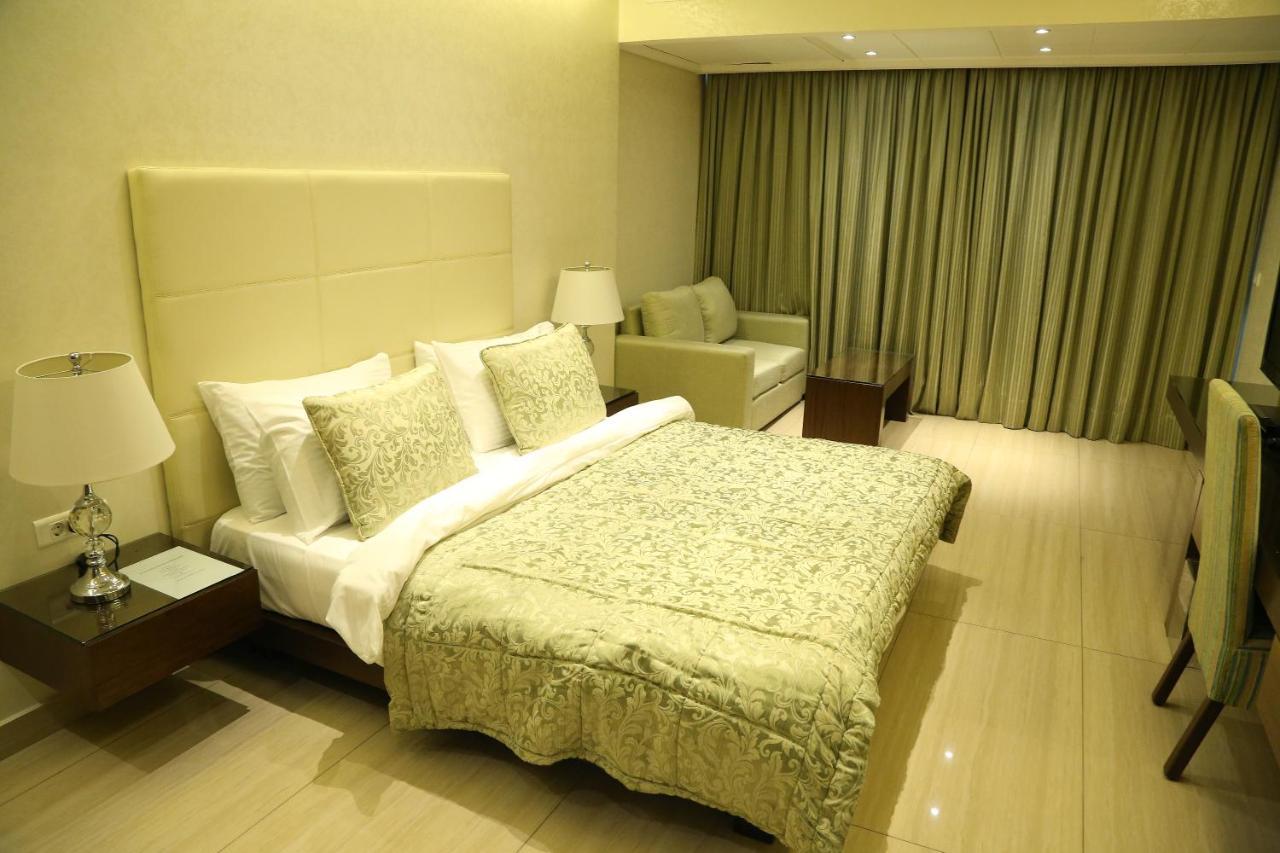 Verdun Suites Hotel Beirut Bagian luar foto